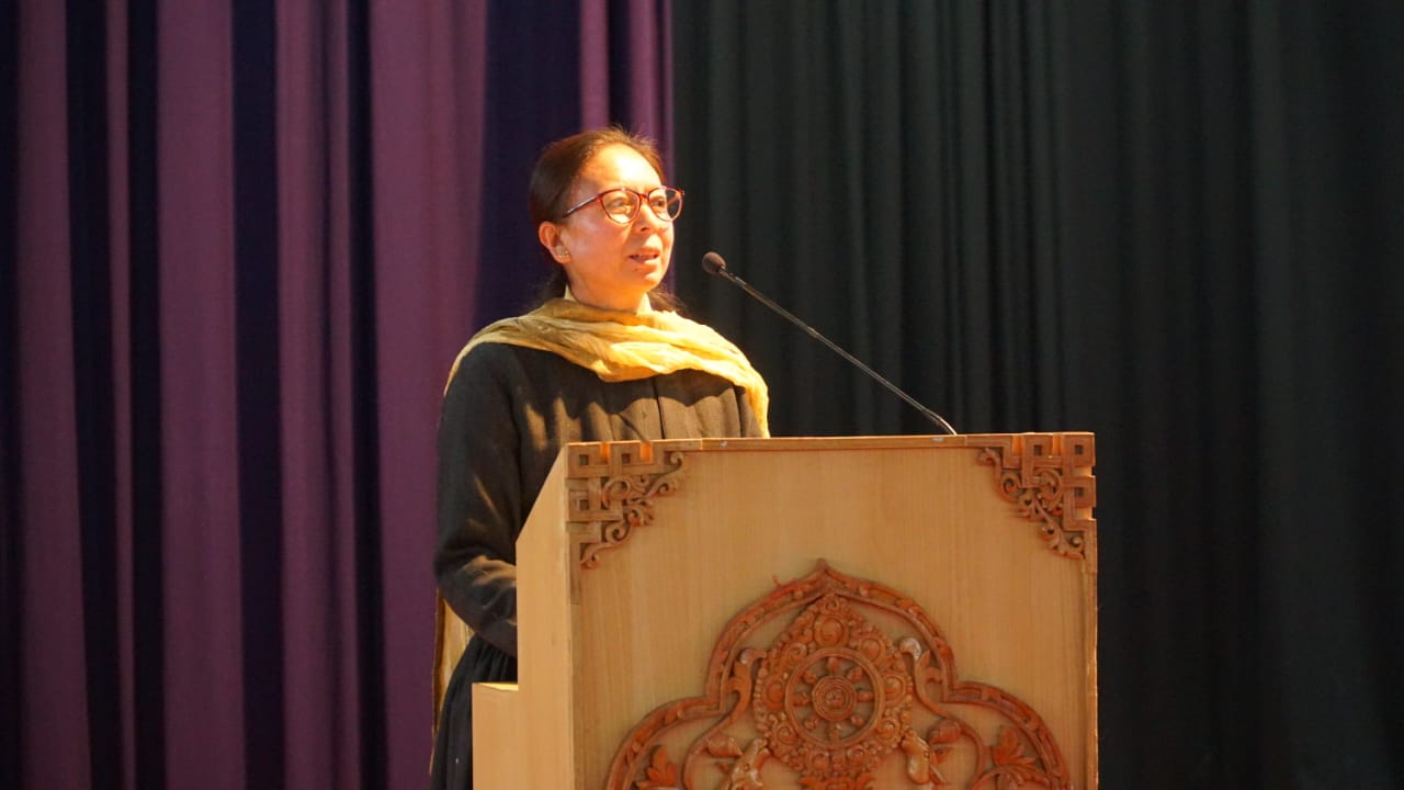 Seminar & Guest Lecture